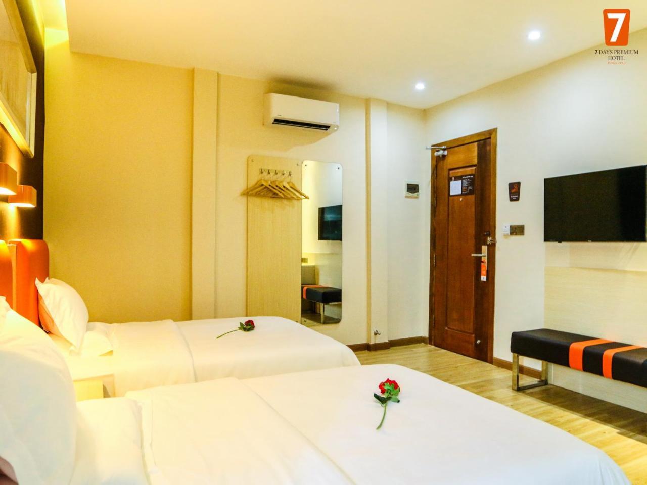 7 Days Premium Hotel Phnom Penh Exteriör bild