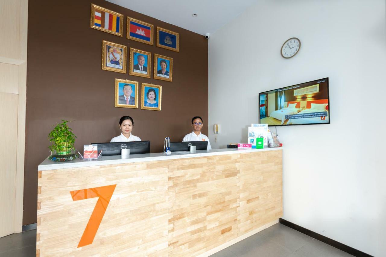 7 Days Premium Hotel Phnom Penh Exteriör bild