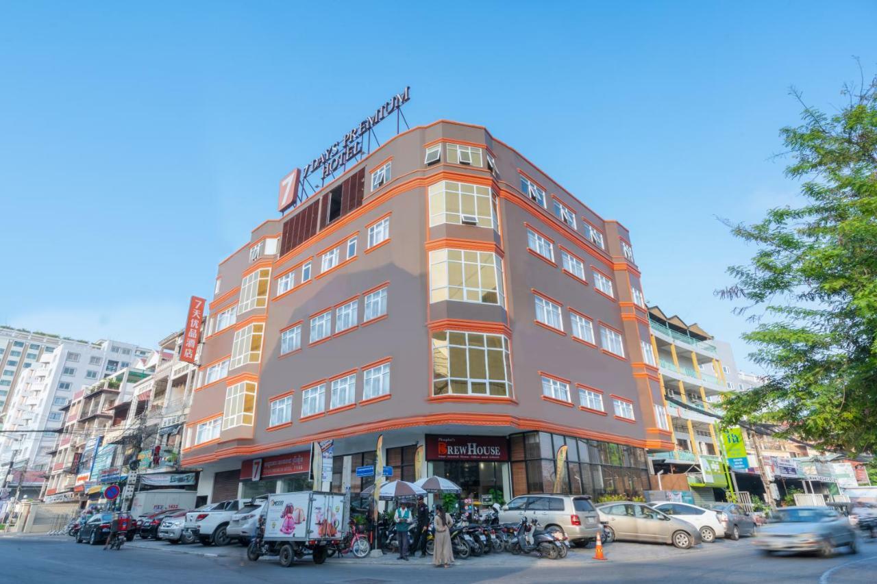 7 Days Premium Hotel Phnom Penh Exteriör bild