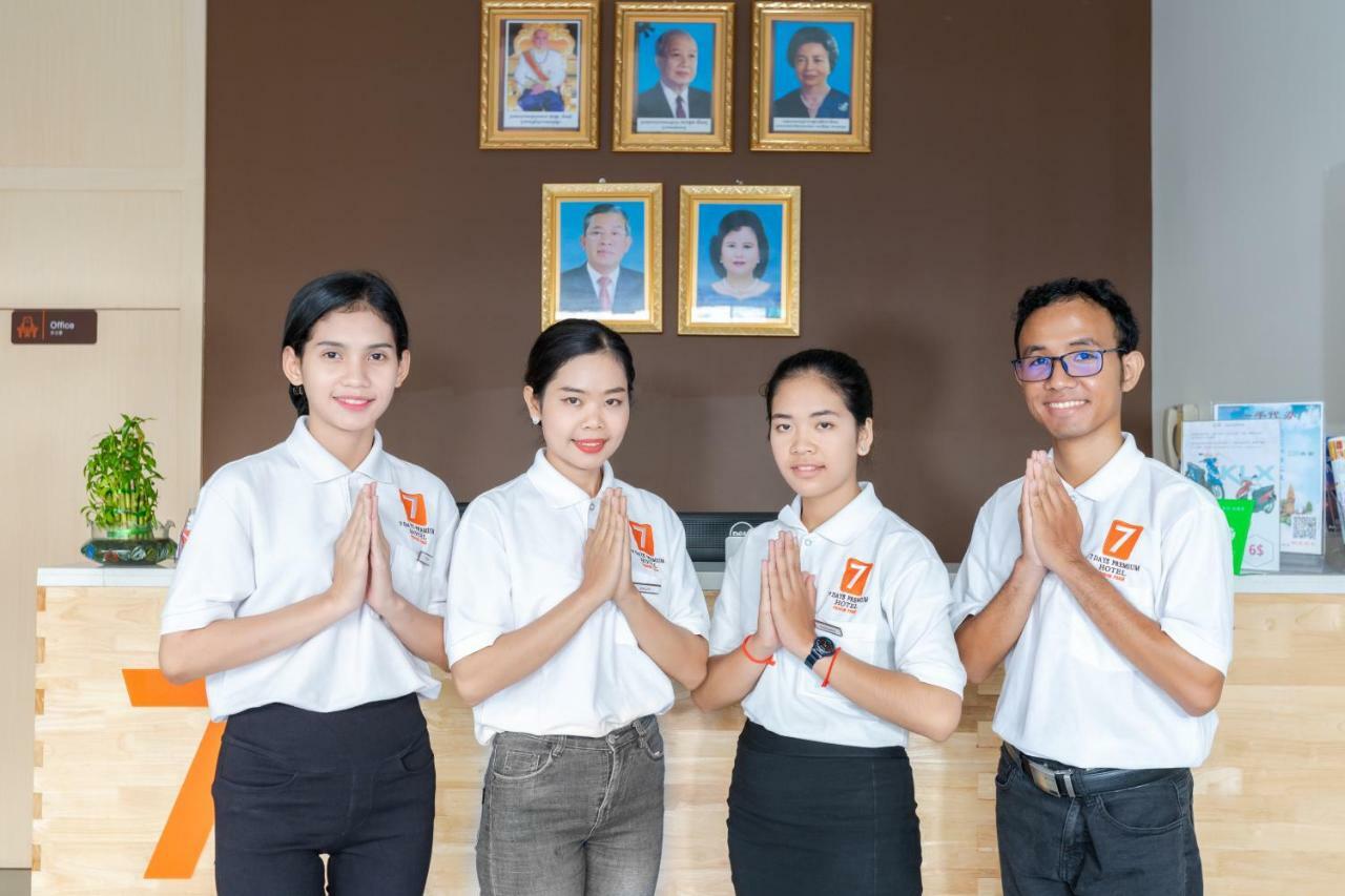 7 Days Premium Hotel Phnom Penh Exteriör bild